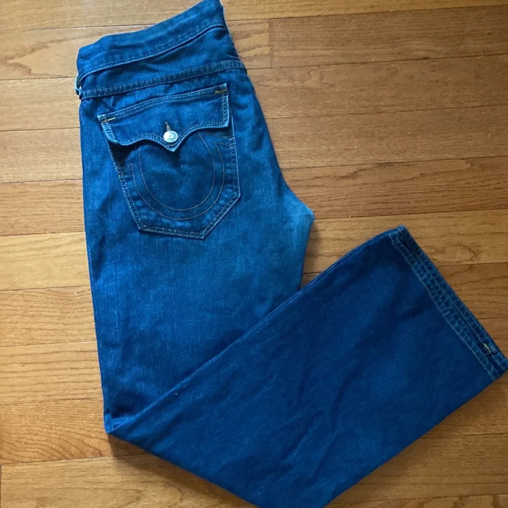 True Religion Bootcut Sz 38